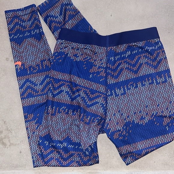 Women’s Nike leggings brand new - Picture 5 of 6